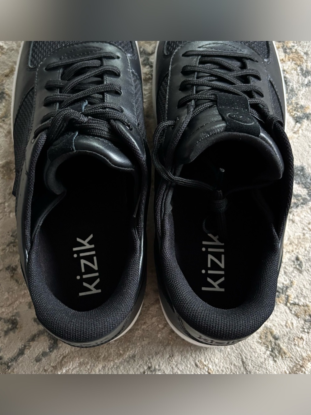 Kizik Oslo Sneakers Shoes NEW Men’s 10.5 Black leather white - Picture 5 of 8